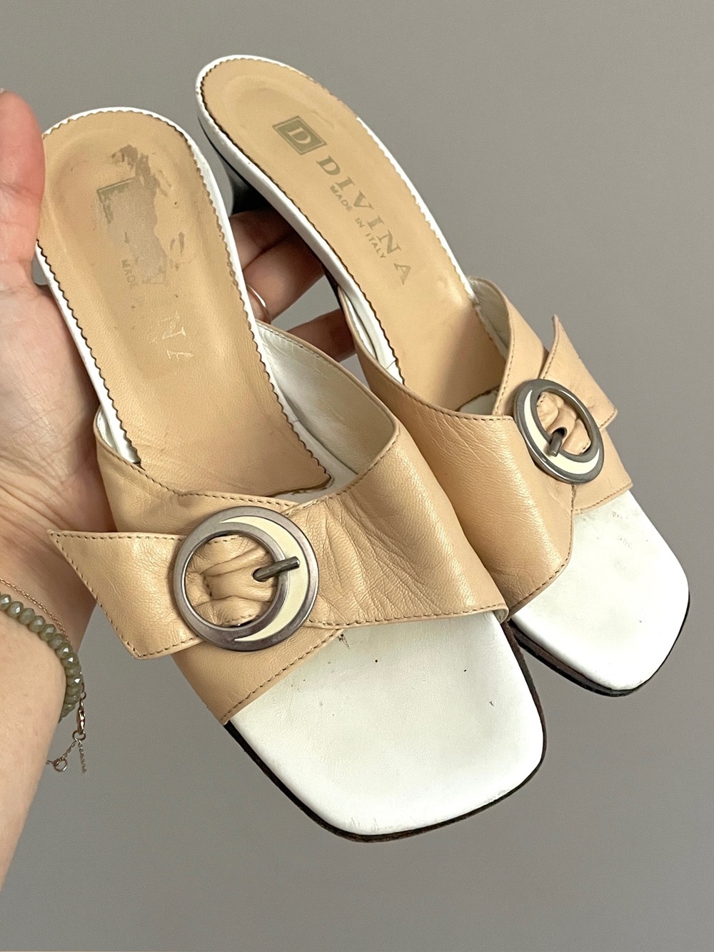 Vintage 90s Open Toe Leather Slip-on Kitten Heeled Mules - 35/5, Italy 🇮🇹 - Picture 2 of 9
